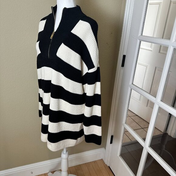 EXPRESS Black & White Striped Quarter Zip Sweater Long Line Size Medium - Picture 2 of 10